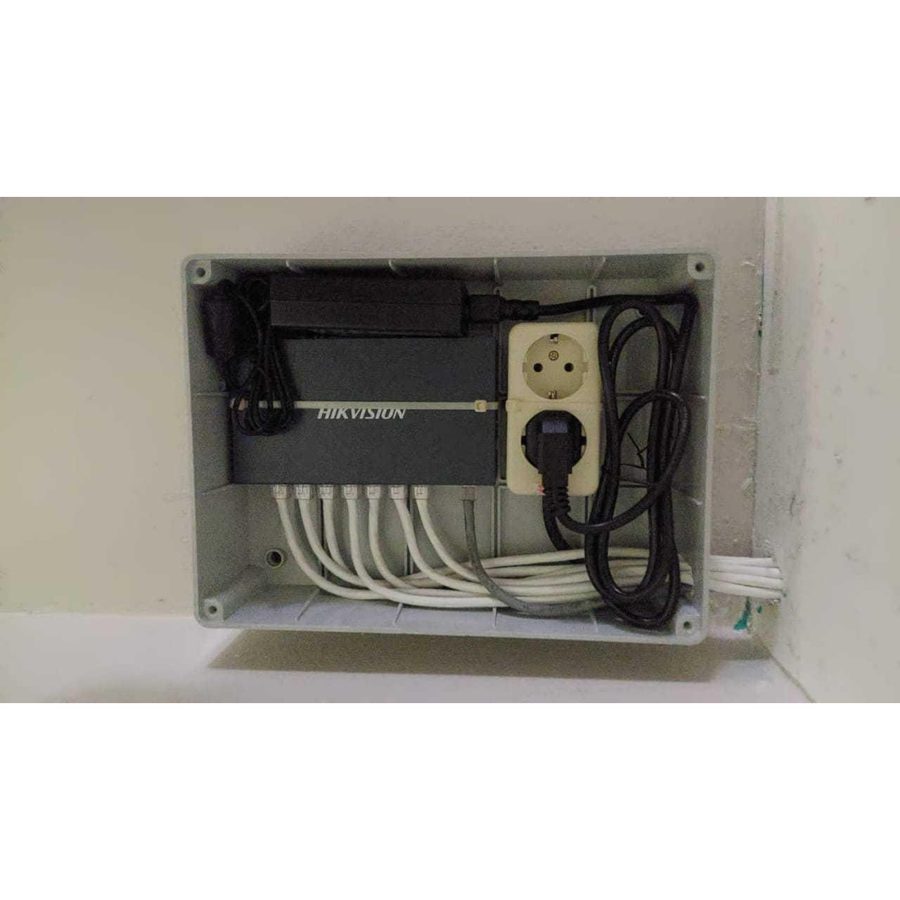 TOKO HALINA CCTV CILEGON MENYEDIAKAN JASA PEMASANGAN CCTV MURAH ONLINE BERGARANSI (oktober 2021)