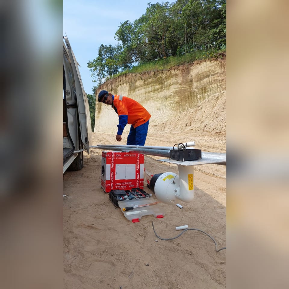 MENJUAL BERBAGAI KEPERLUAN CCTV DAN MENYEDIAKAN JASA PASANG CCTV BERKUALITAS DAERAH CILEGON ANYER ME
