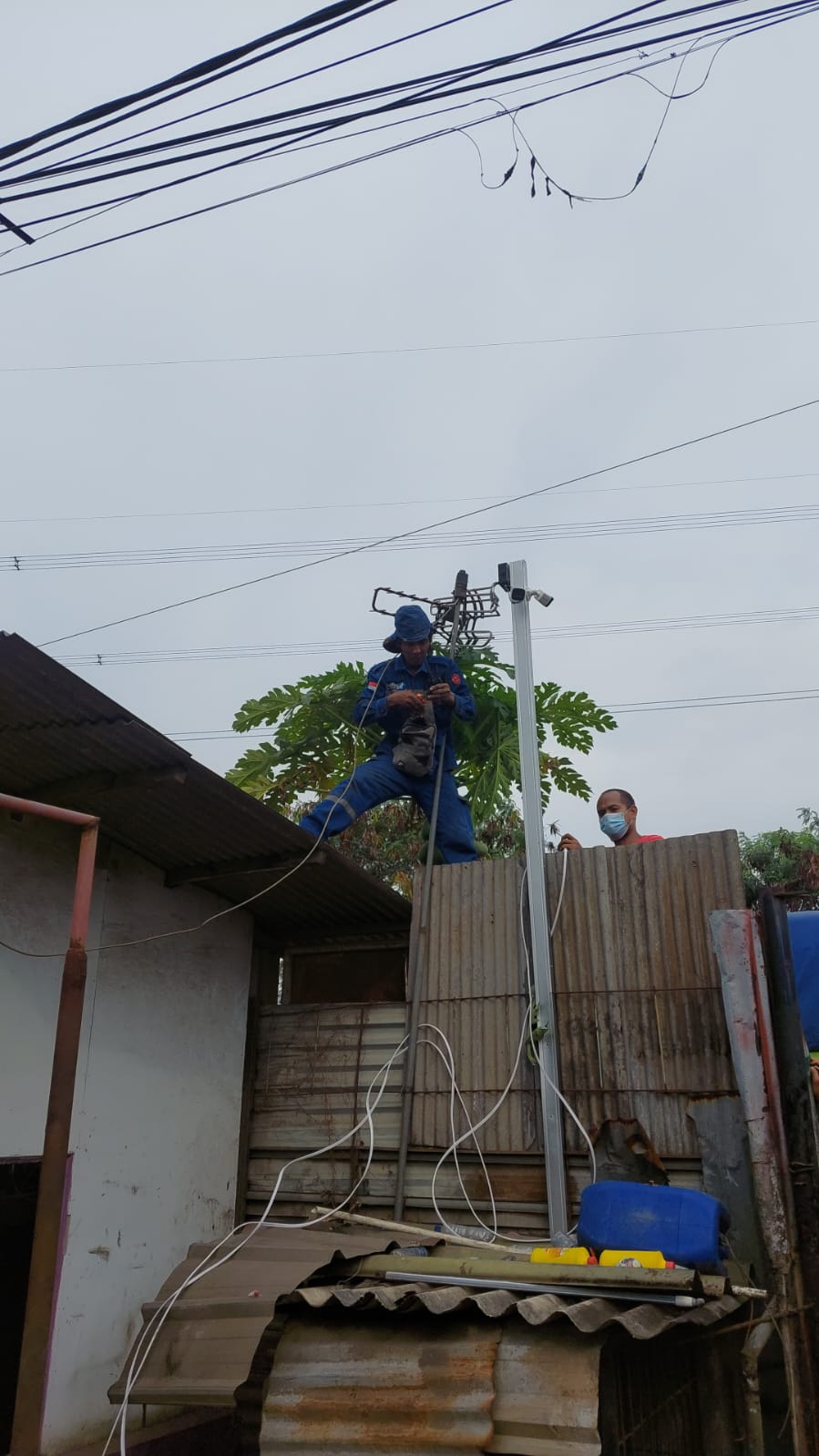 TOKO CCTV MELAYANI JASA PEMASANGAN DAN MENJUAL BARANG CCTV BERGARANSI DAN BISA ONLINE CILEGON ANYER 